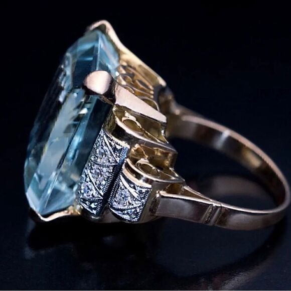 š·āBlueāgemstoneāprincessĀ cutāringāsizeā8āš· - Picture 4 of 4